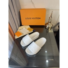 Louis Vuitton Slippers